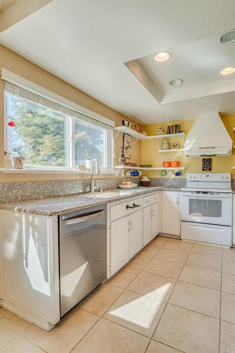 118 Dan Ct, Vallejo, CA 94591 photo 18