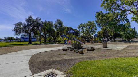 2645 Marigold Dr, Fairfield, CA 94533 photo 16