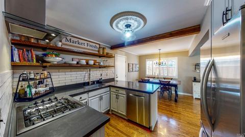308 Sutter St, Petaluma, CA 94954 photo 4
