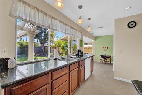 760 Corte Alhambra, Vacaville, CA 95688 photo 27