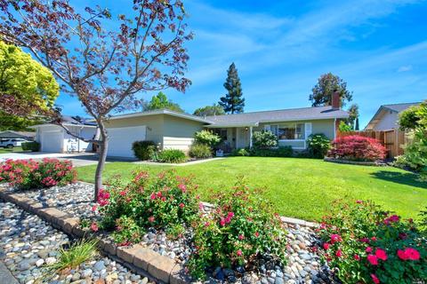 760 Corte Alhambra, Vacaville, CA 95688 photo 5
