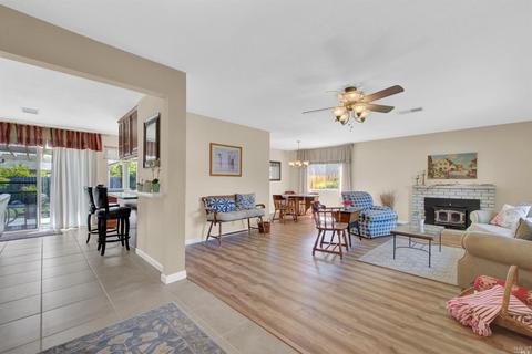 760 Corte Alhambra, Vacaville, CA 95688 photo 9