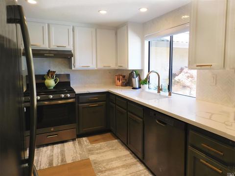 893 Professional Dr, Napa, CA 94558 photo 10