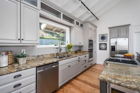 1 Summit Rd, San Anselmo, CA 94960 photo 12