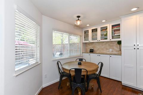 400 Skylark St, Windsor, CA 95492 photo 11