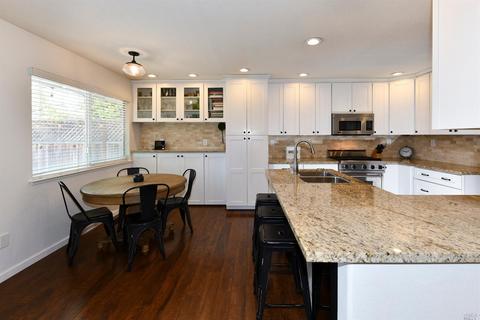 400 Skylark St, Windsor, CA 95492 photo 13