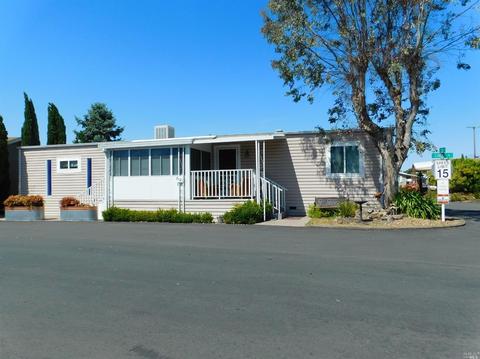 8121 Circle Dr, Windsor, CA 95492 photo 1