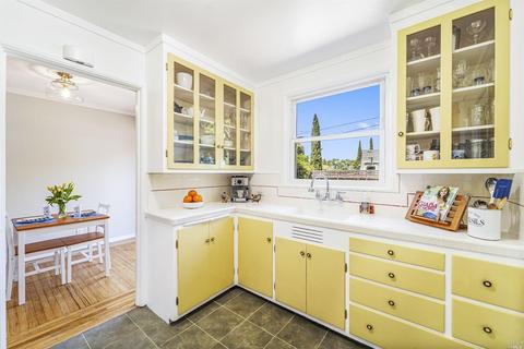 527 Jennings Ave, Vallejo, CA 94591 photo 16