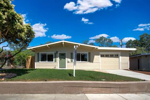 269 Circle Dr, Vacaville, CA 95688 photo 6