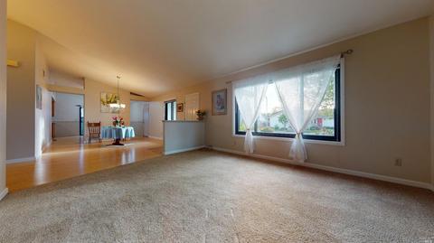 125 Falcon Dr, Cotati, CA 94931 photo 5