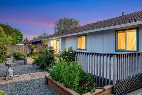125 Falcon Dr, Cotati, CA 94931 photo 18