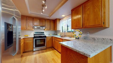 125 Falcon Dr, Cotati, CA 94931 photo 9