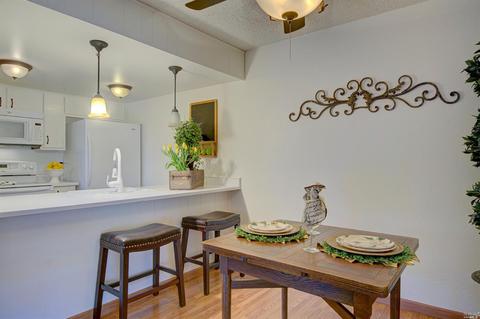 1720 Sapling Ct #B, Concord, CA 94519 photo 10