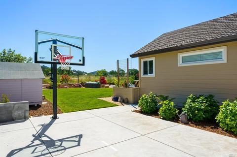 9592 Vancouver Ln, Windsor, CA 95492 photo 52