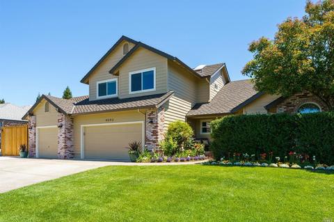 9592 Vancouver Ln, Windsor, CA 95492 photo 2