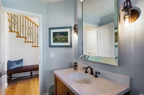 9592 Vancouver Ln, Windsor, CA 95492 photo 35