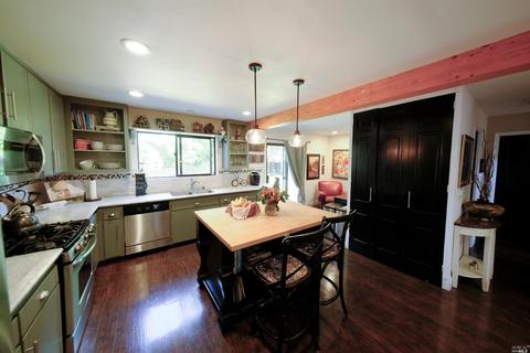 1109 Daniel Dr, Petaluma, CA 94954 photo 12