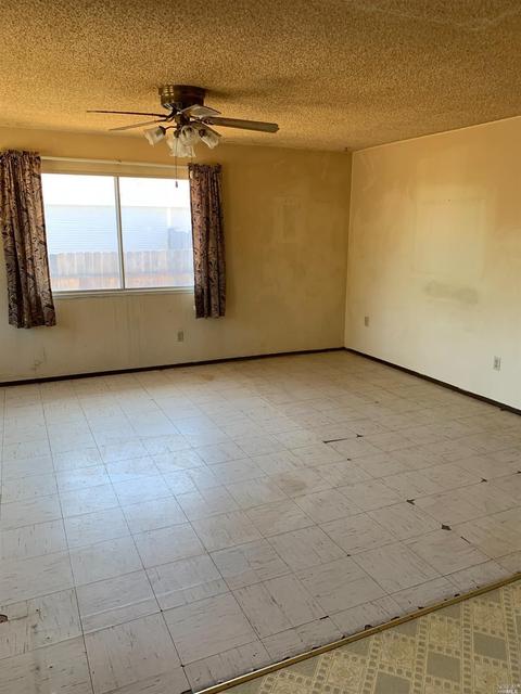 970 Polaris Dr, Windsor, CA 95492 photo 4