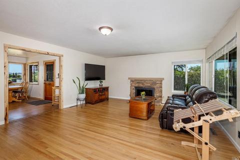 6858 Day Rd, Windsor, CA 95492 photo 7