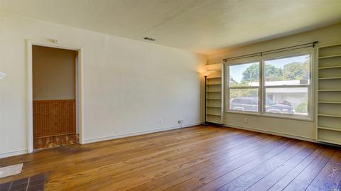 1020 Highland St, Vallejo, CA 94590 photo 2
