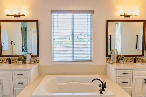 427 Syracuse Ct, Fairfield, CA 94534 photo 7