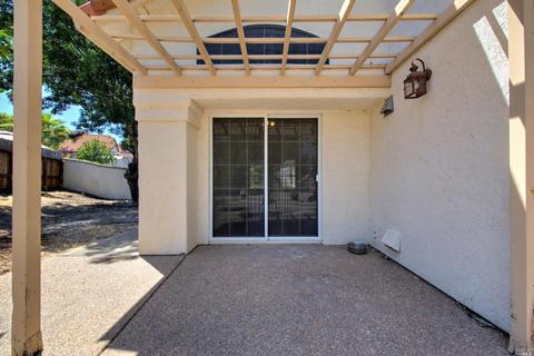 207 Shadowhawk Ct, Vacaville, CA 95688 photo 39