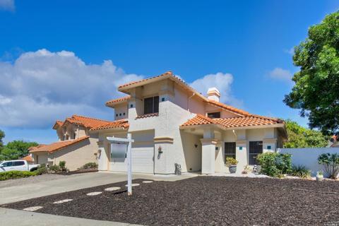 207 Shadowhawk Ct, Vacaville, CA 95688 photo 2