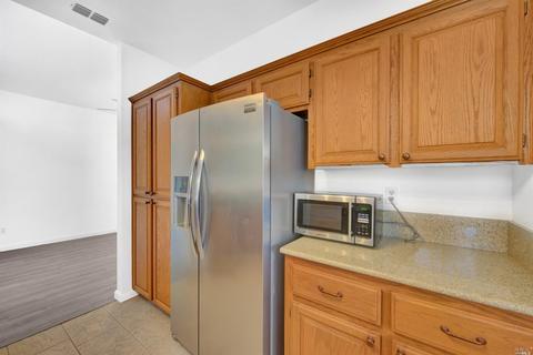 207 Shadowhawk Ct, Vacaville, CA 95688 photo 15