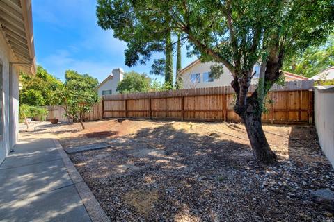 207 Shadowhawk Ct, Vacaville, CA 95688 photo 41