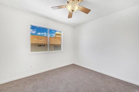 207 Shadowhawk Ct, Vacaville, CA 95688 photo 23