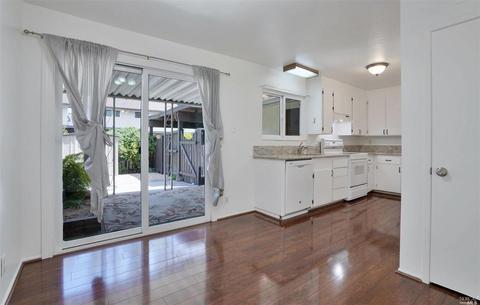 3422 Willis Dr, Napa, CA 94558 photo 4