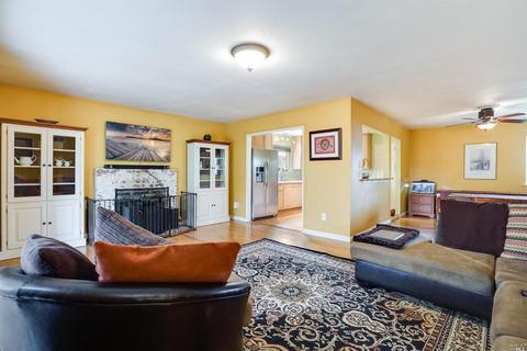 809 Maple Dr, Petaluma, CA 94954 photo 16