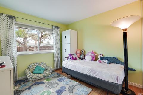 809 Maple Dr, Petaluma, CA 94954 photo 23