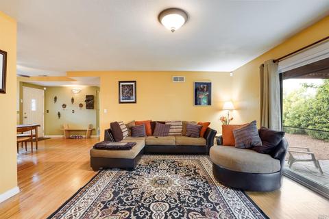 809 Maple Dr, Petaluma, CA 94954 photo 8