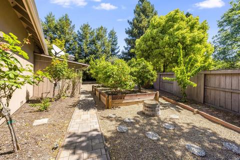 109 Candace Ct, Windsor, CA 95492 photo 28