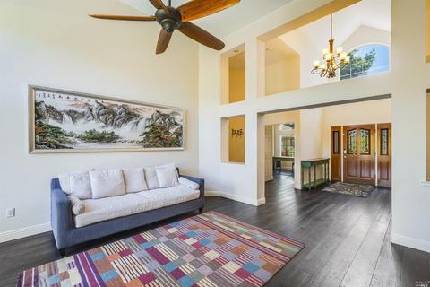 109 Candace Ct, Windsor, CA 95492 photo 8
