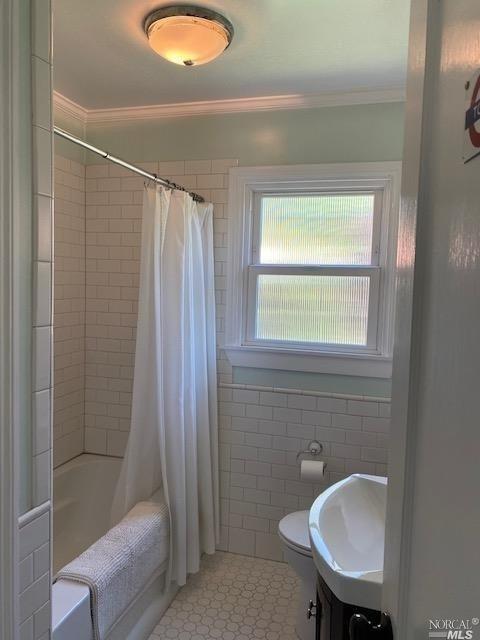 804 Humboldt St, Vallejo, CA 94591 photo 3