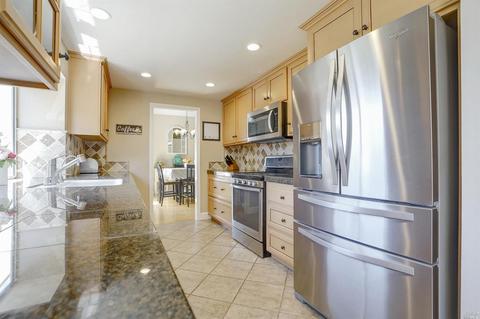 9213 Piccadilly Cir, Windsor, CA 95492 photo 15