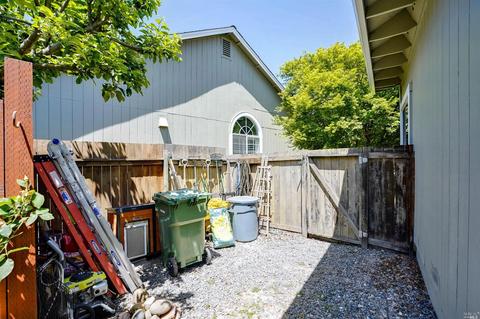 9213 Piccadilly Cir, Windsor, CA 95492 photo 40