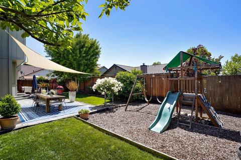 9213 Piccadilly Cir, Windsor, CA 95492 photo 39
