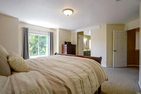 9213 Piccadilly Cir, Windsor, CA 95492 photo 22
