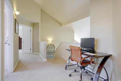 9213 Piccadilly Cir, Windsor, CA 95492 photo 20