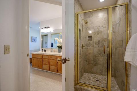 132 Vinecrest Cir, Windsor, CA 95492 photo 32