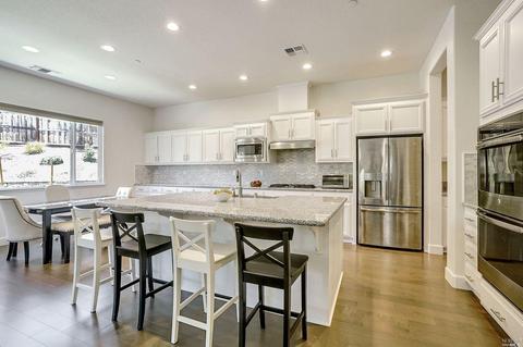 691 Elderberry Loop, Vacaville, CA 95688 photo 16