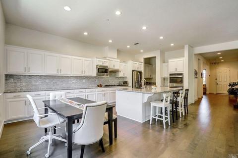 691 Elderberry Loop, Vacaville, CA 95688 photo 22