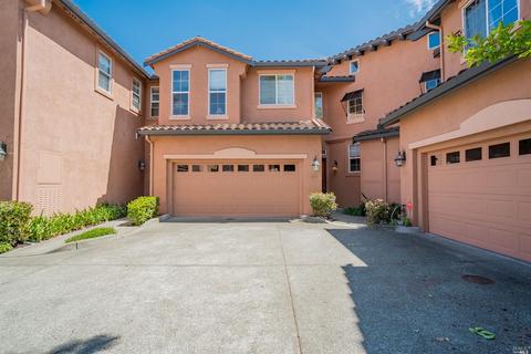 8417 Benavente Ct, Vallejo, CA 94591 photo 2
