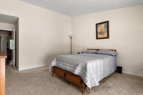 1110 Granada St, Vallejo, CA 94591 photo 20