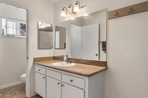 1110 Granada St, Vallejo, CA 94591 photo 22