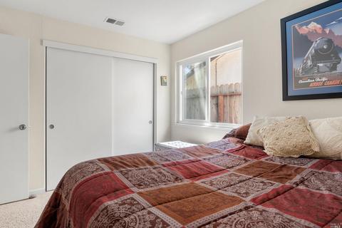 1110 Granada St, Vallejo, CA 94591 photo 25