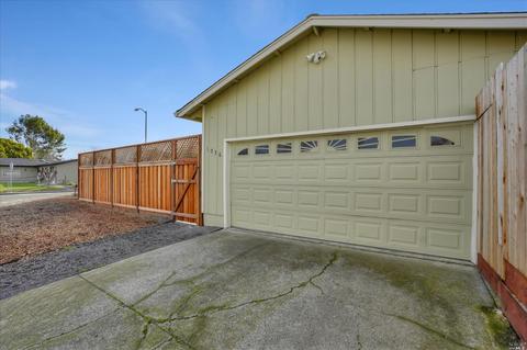 1036 Polaris Dr, Windsor, CA 95492 photo 23